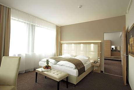 H4 Hotel Berlin Alexanderplatz