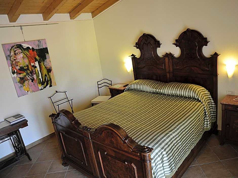 9 Muse Bed and Breakfast