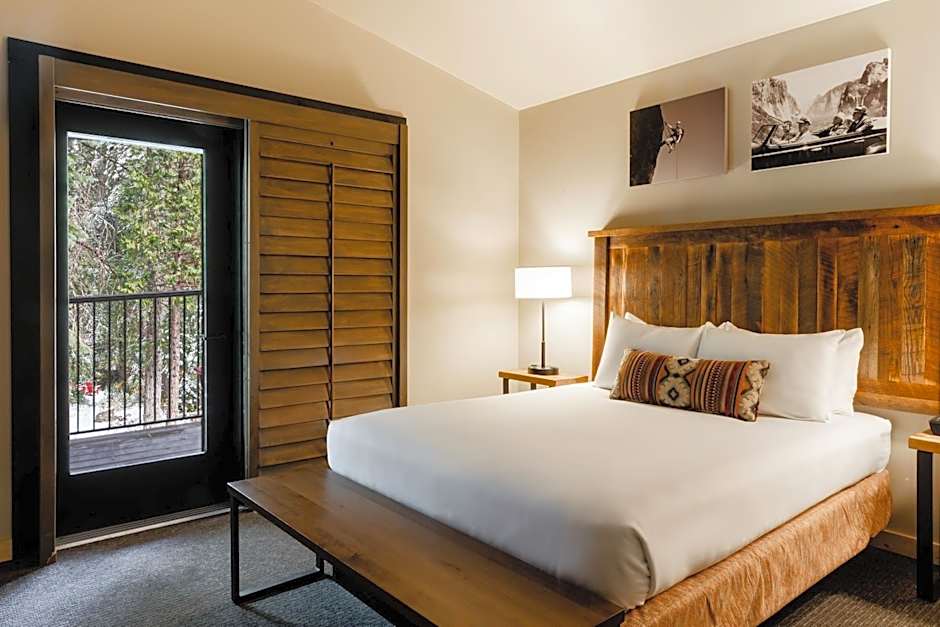 Tenaya Lodge at Yosemite