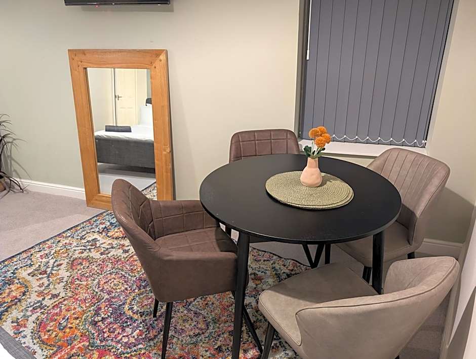 Blok 3 -Jacuzzi Suites, Apartment & Ensuite Rooms