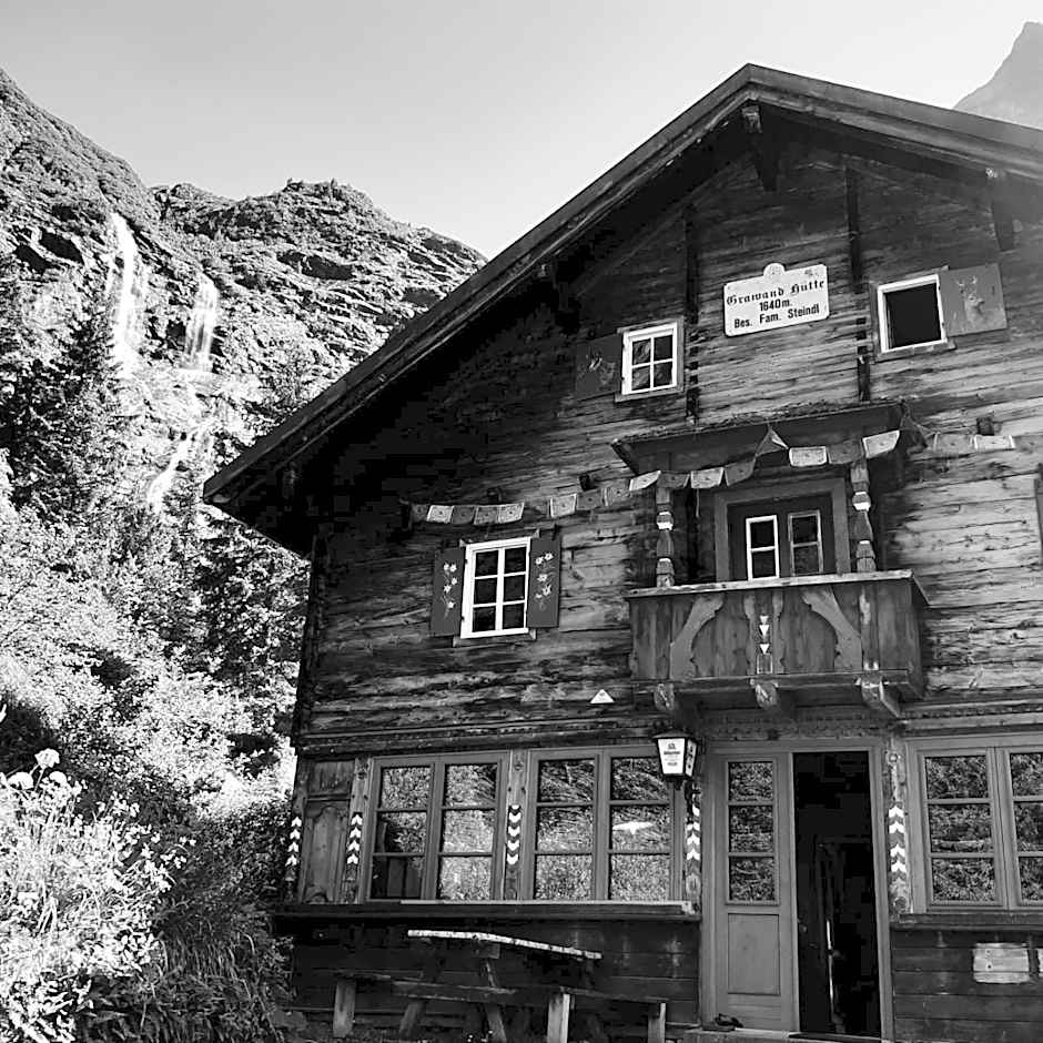 Grawandhütte dein Kraftplatz auf 1640m