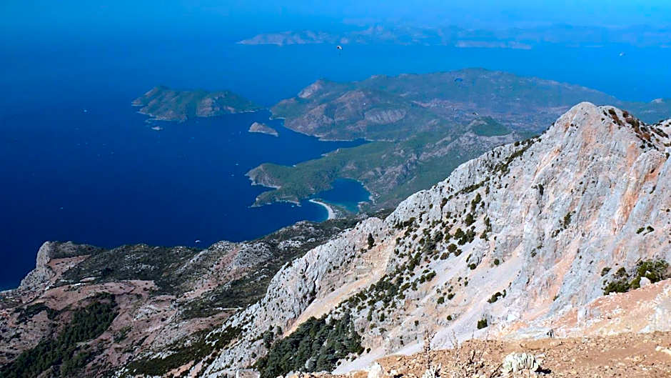 Kabak Avalon Bungalows