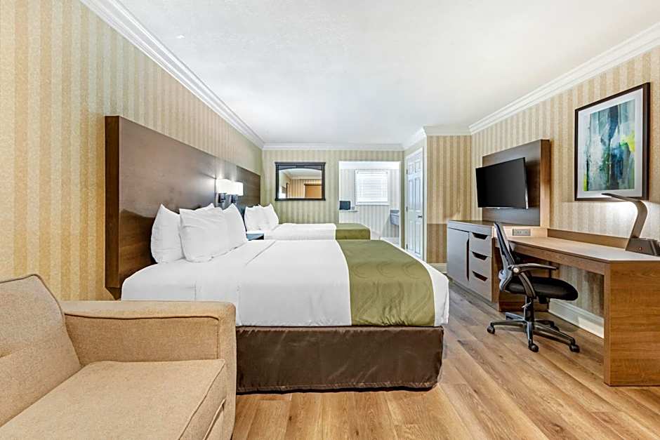 Quality Inn & Suites Maingate