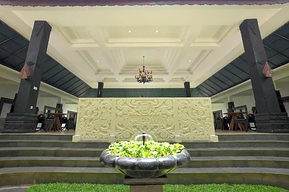 611 The Edwin Syariah