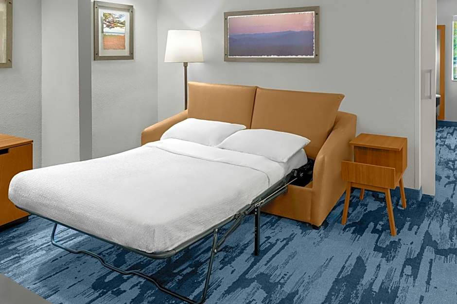 Fairfield Inn & Suites by Marriott San Francisco San Carlos