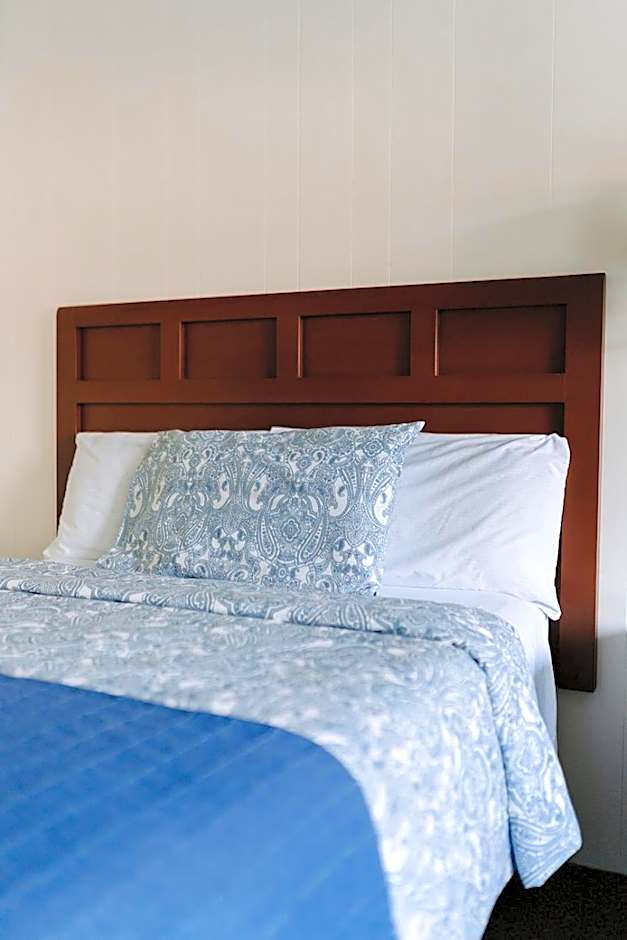 Blue Moon Motel