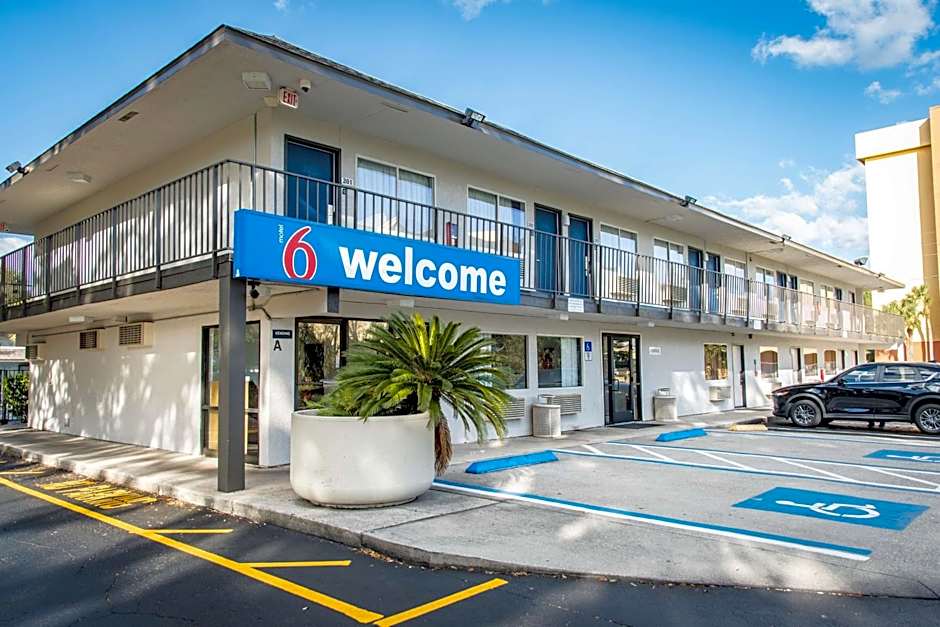 Motel 6-Kissimmee, FL - Orlando