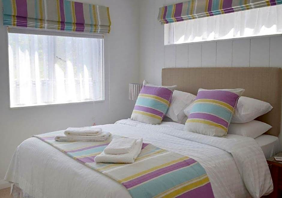 Bovisand Lodge Holiday Park, Beachside Location & Indoor Heated Pool