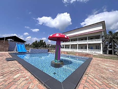 Saujana Villa Cherok Paloh, Kuantan Beach 