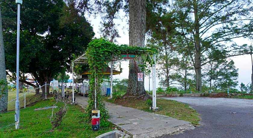 Hotel Patra Parapat