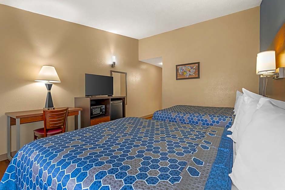 Econo Lodge Inn & Suites At The Conference Center