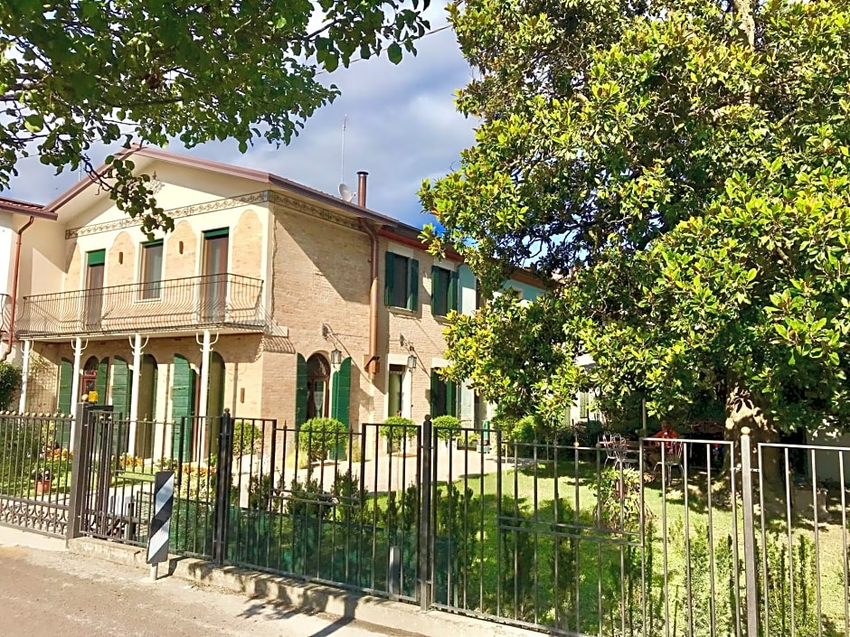 Maison Elena