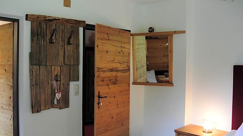 Pension und Apartment Edelweiß