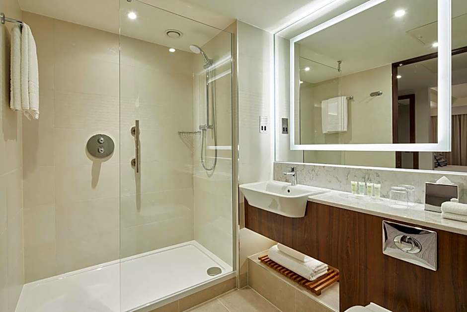 Courtyard by Marriott Oxford City Centre