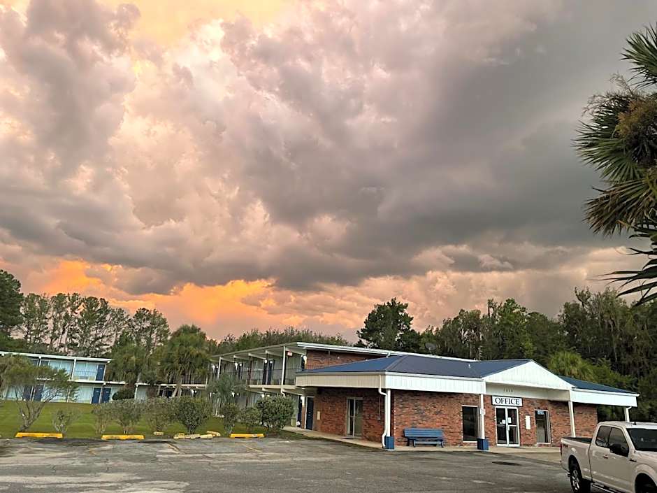 Econo Lodge Jennings