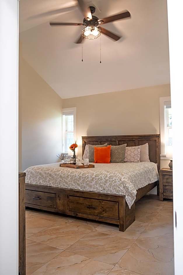 CHATHAM HOUSE Kelowna Bed & Breakfast