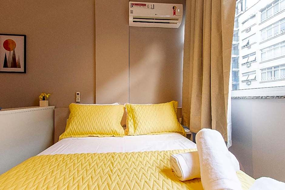 Copacabana Moderno studio