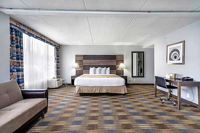Baymont by Wyndham Addison