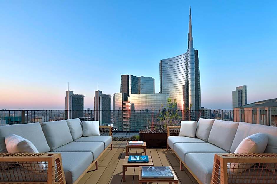 Milano Verticale | UNA Esperienze