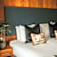 The Croft Hotel