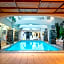 The Rundlestone Lodge