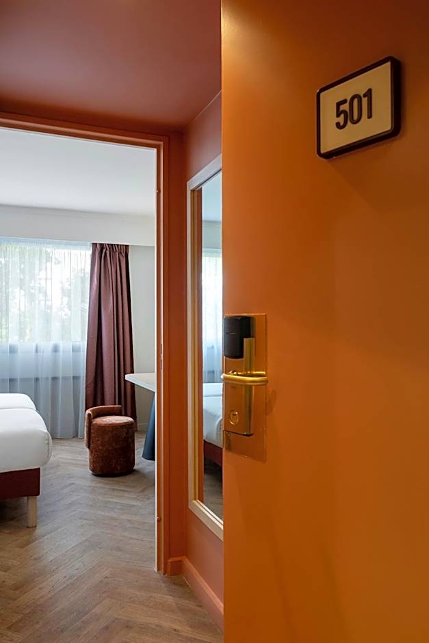 Hôtel Charlemagne by Happyculture