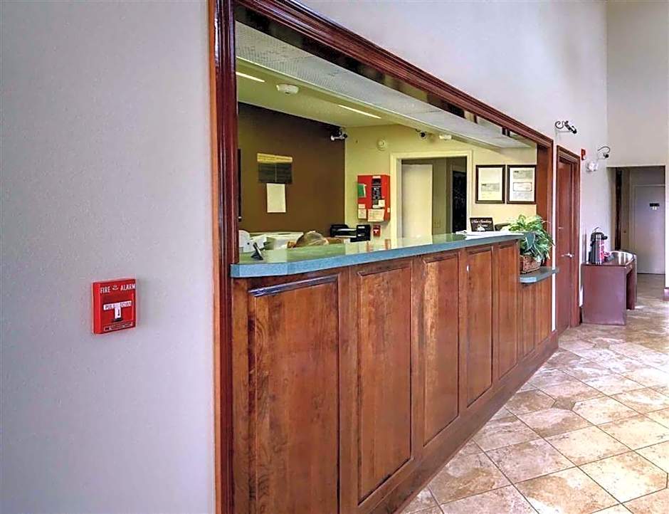 Highland Inn
