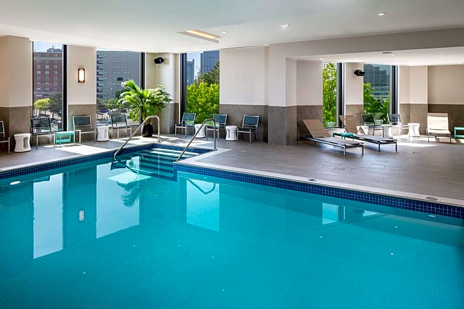 Hampton Inn By Hilton Boston Seaport, MA