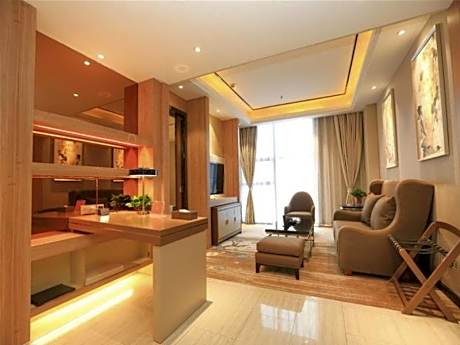 GreenTree Eastern Bengbu City Guzhen County Century Hotel