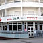 Hotel Oasis