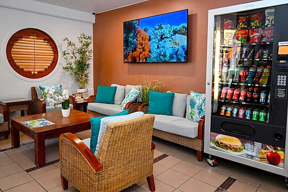 Waters Edge The Strand