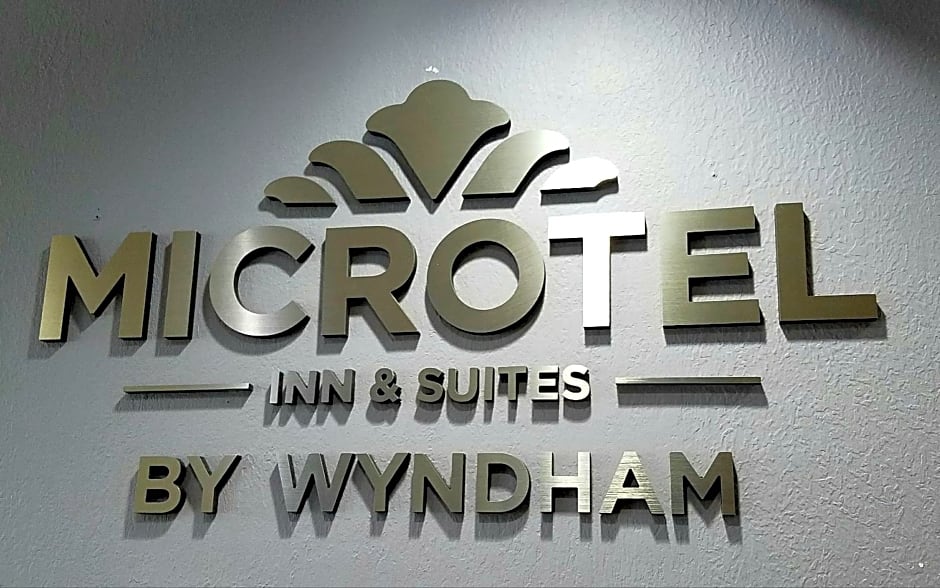 Microtel Inn & Suites by Wyndham London