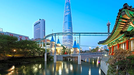 Lotte Hotel World