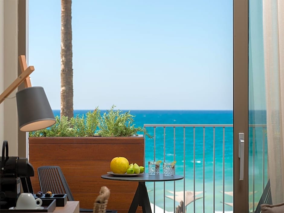 Ikones Seafront Luxury Suites