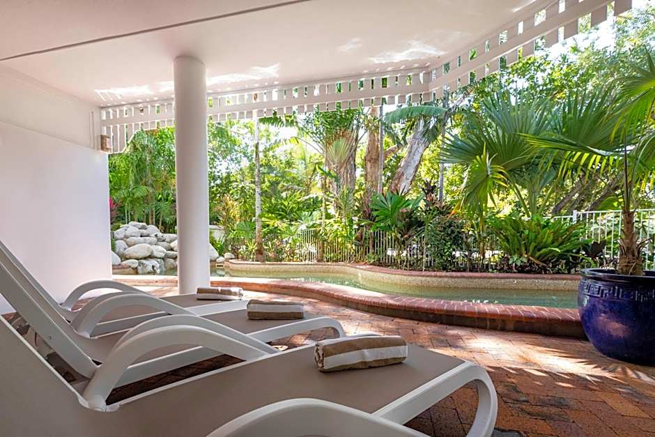 The White House Port Douglas