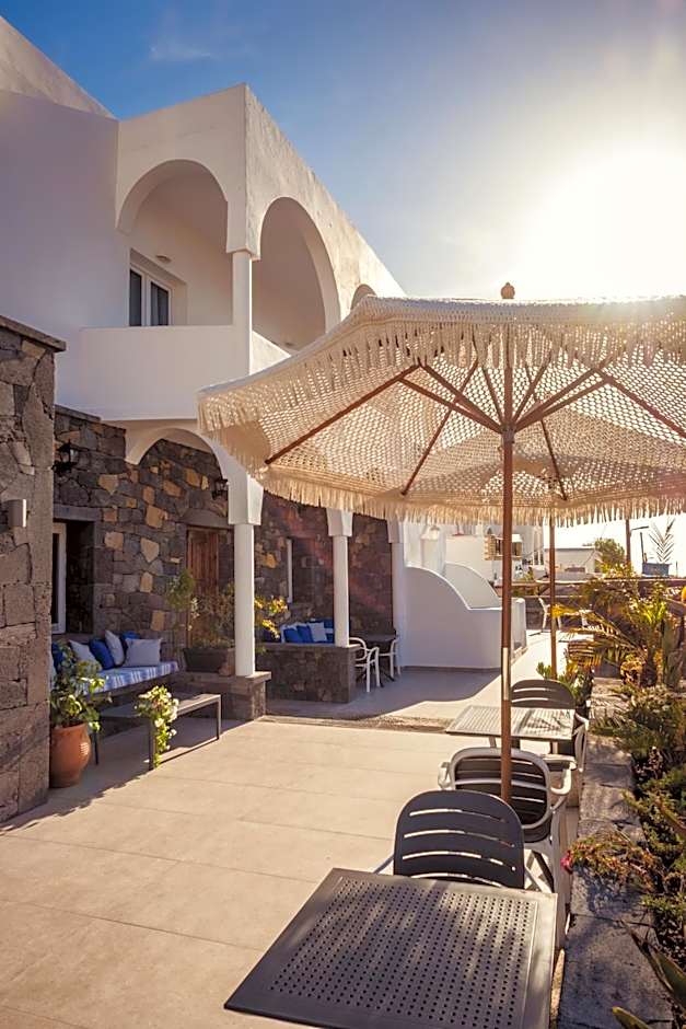 Cyclades Hotel