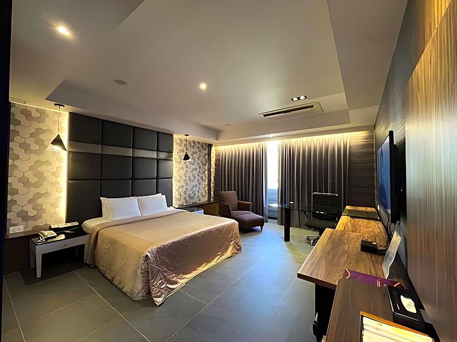 King & Princess Motel Ii