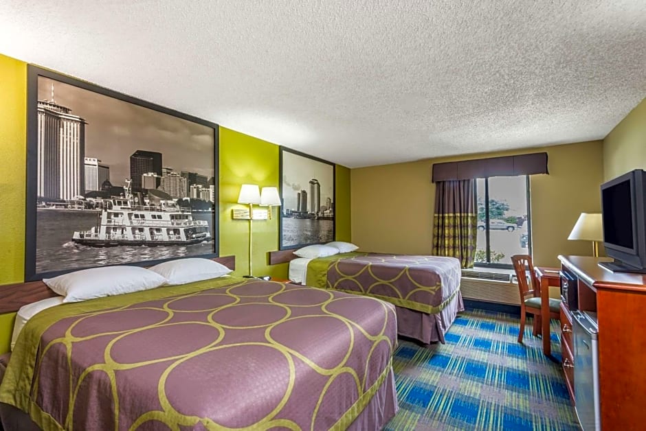 Super 8 by Wyndham Sulphur Lake Charles