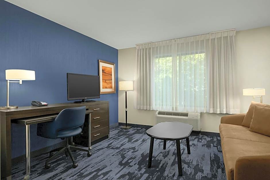 Fairfield Inn & Suites by Marriott Moscow