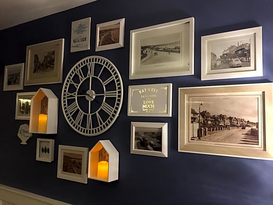 Channel View Boutique Hotel - Adults Only