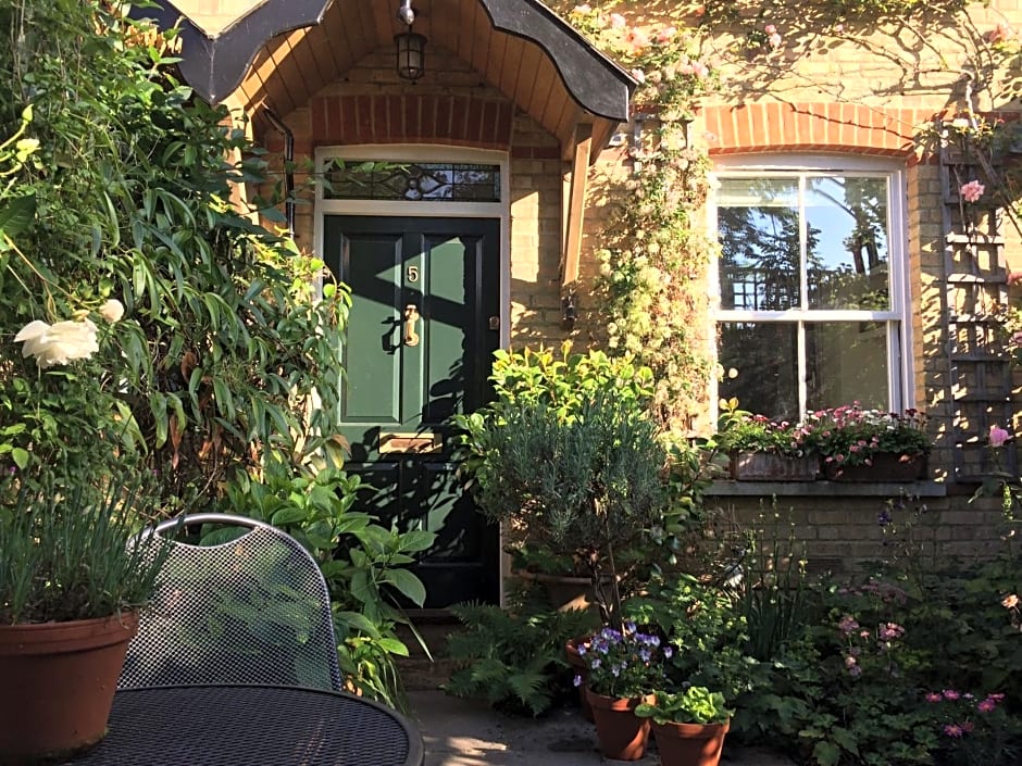 Old Station Gardens, SW London