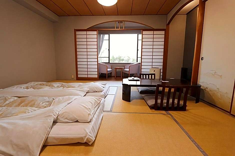 Yufuin Hotel Shuhokan