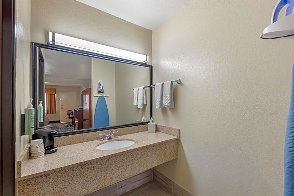 Best Western Regency Inn & Suites
