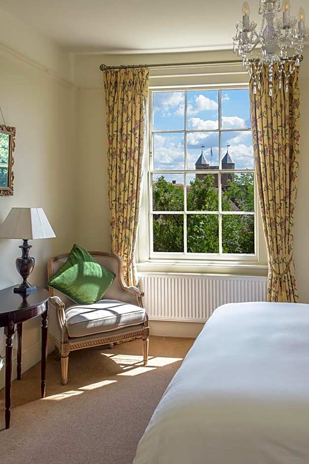 Sissinghurst Castle Farmhouse