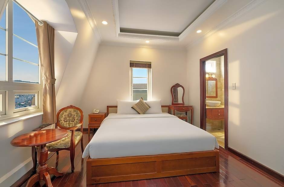 Diamond Hotel