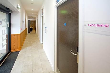 Family Room - Disability Access