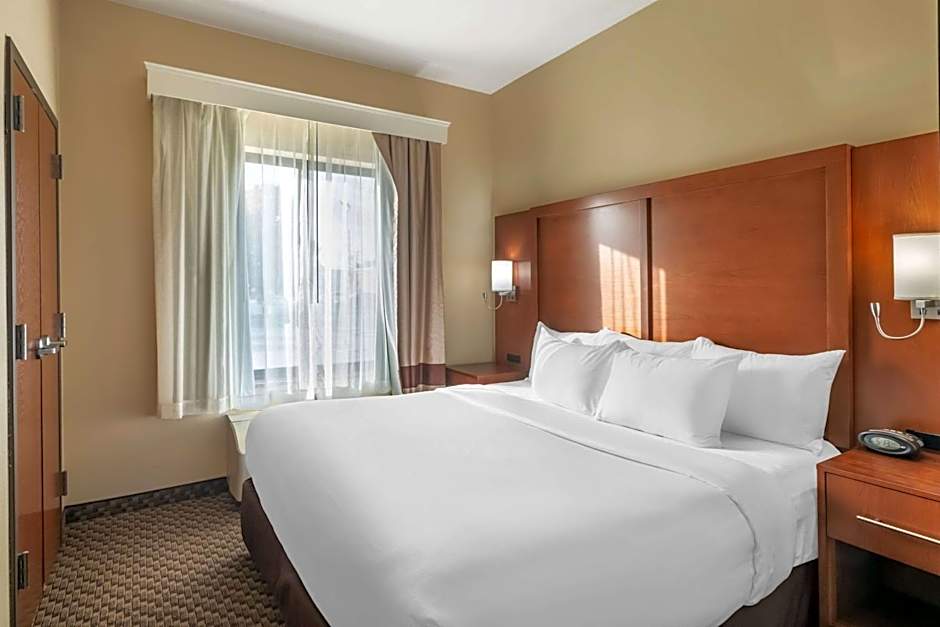 Comfort Suites Manhattan