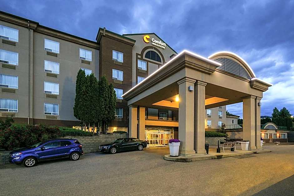 Comfort Inn & Suites Salmon Arm