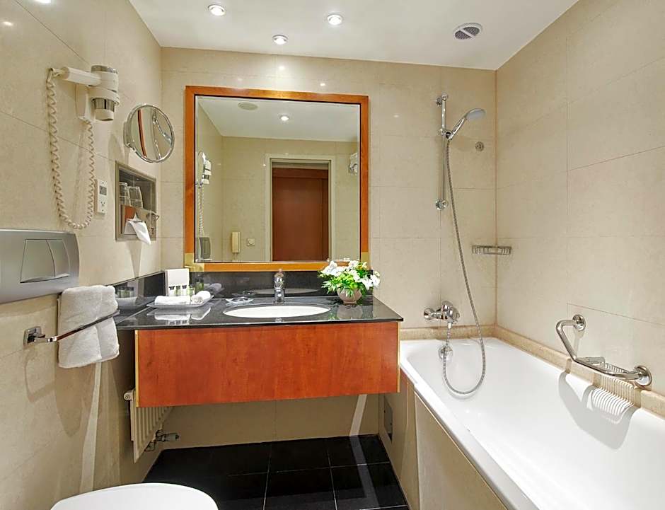 Intercontinental Budapest By IHG