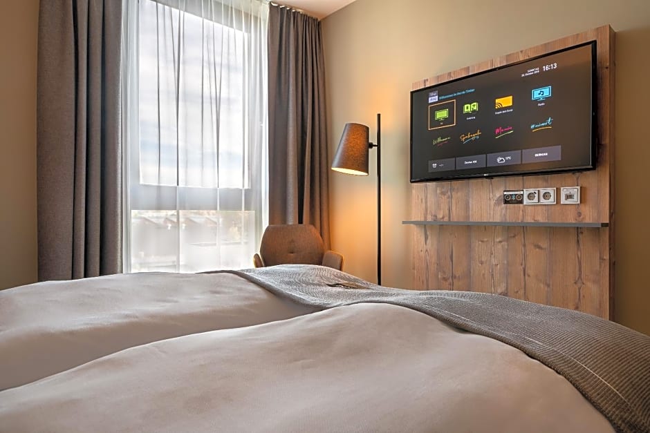 Holiday Inn - the niu, Timber Esslingen By IHG